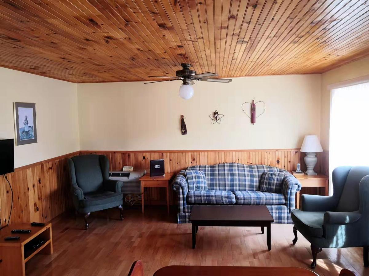 Cavendish Country Inn & Cottages ภายนอก รูปภาพ