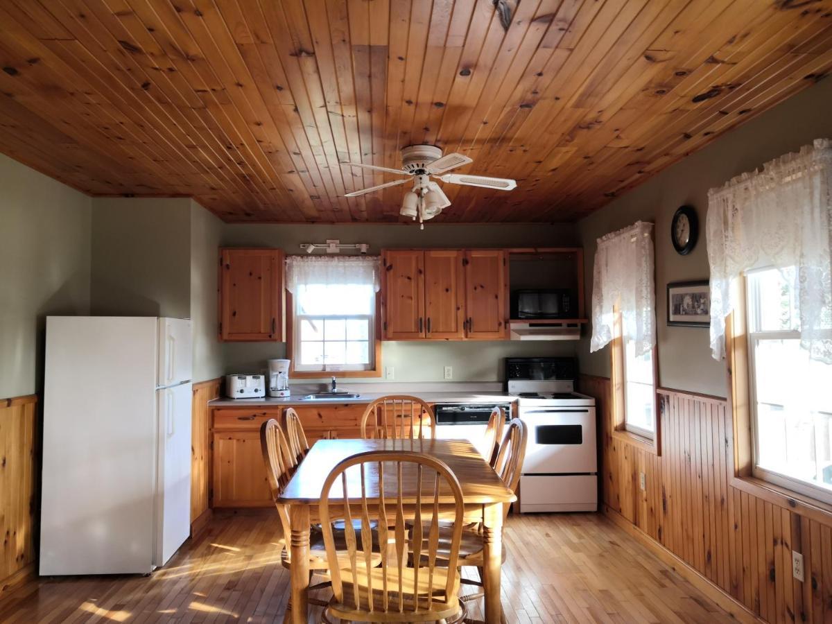 Cavendish Country Inn & Cottages ภายนอก รูปภาพ
