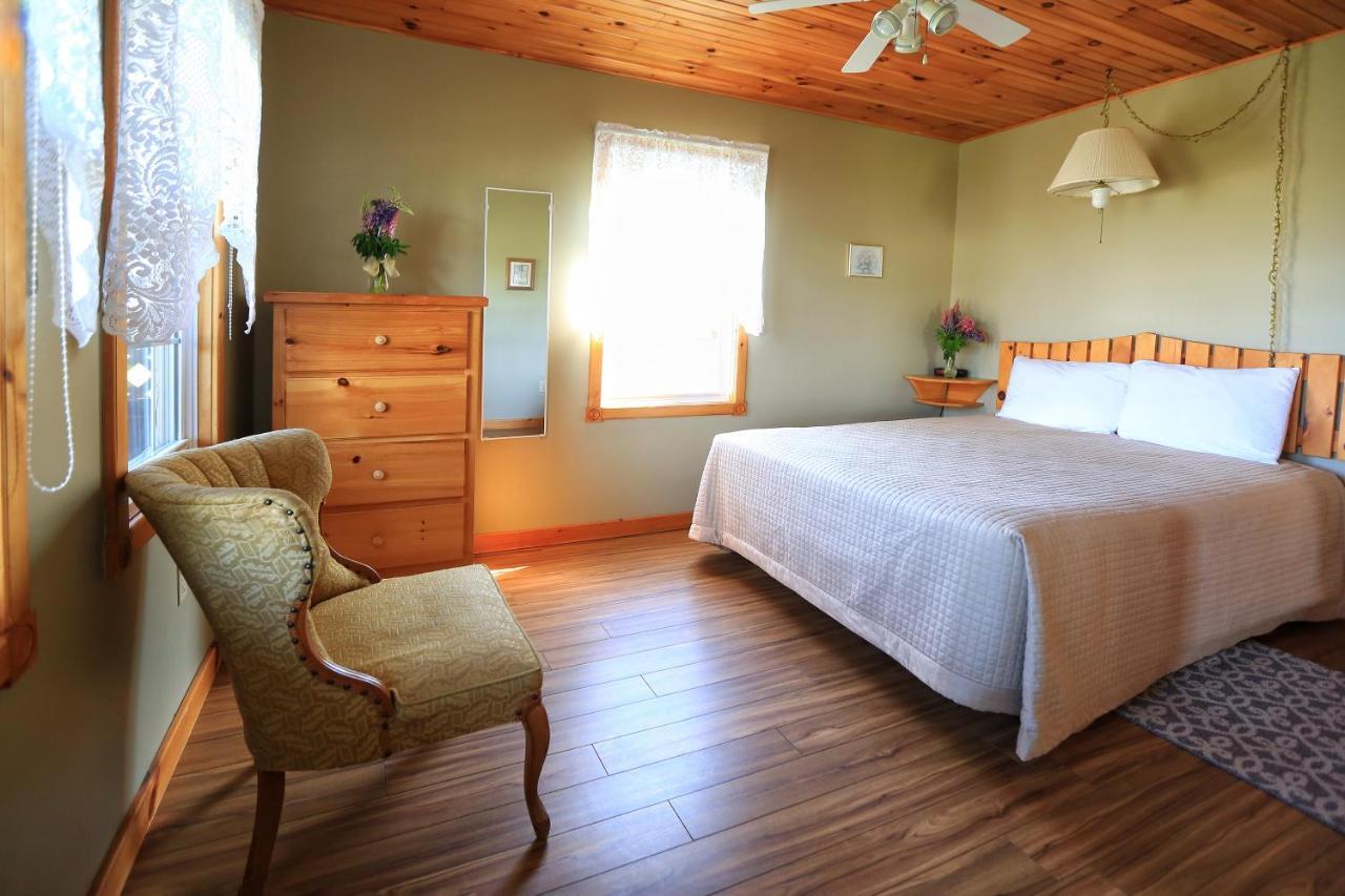 Cavendish Country Inn & Cottages ภายนอก รูปภาพ